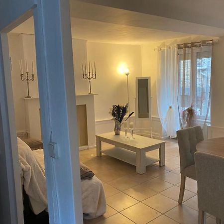 La Reine Apartment Авранш Екстериор снимка